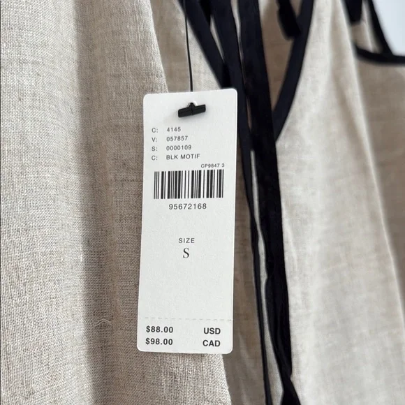 Anthropologie Cover Up - Picture 5 of 9